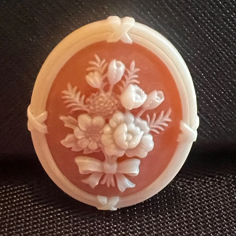 Avon Peach floral Avon Cameo Brooch